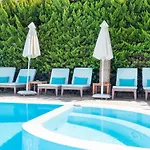 فندق Stelia Mare Boutique 4*