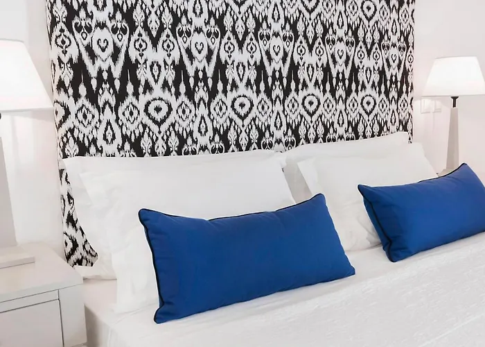 Szálloda Stelia Mare Boutique Náusza